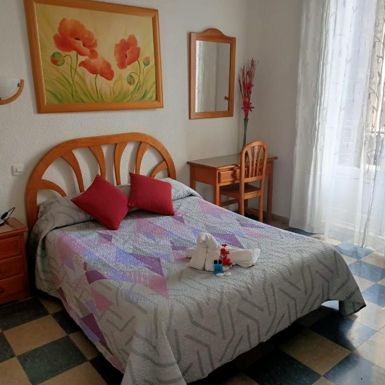 Hostal Continental - Habitación Doble - 1 o 2 camas - 2