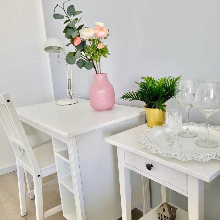 Eden House - One-Bedroom Apartment - 32