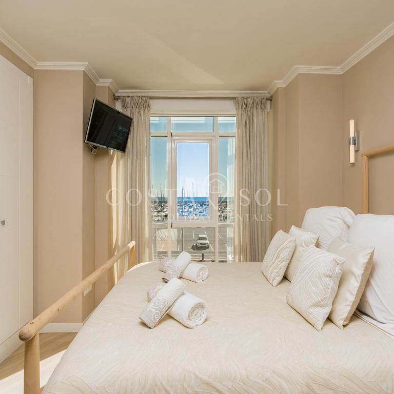 Malaga Benalmadena Puerto Marina Costa Sol Holiday Rentals - Apartment - 6