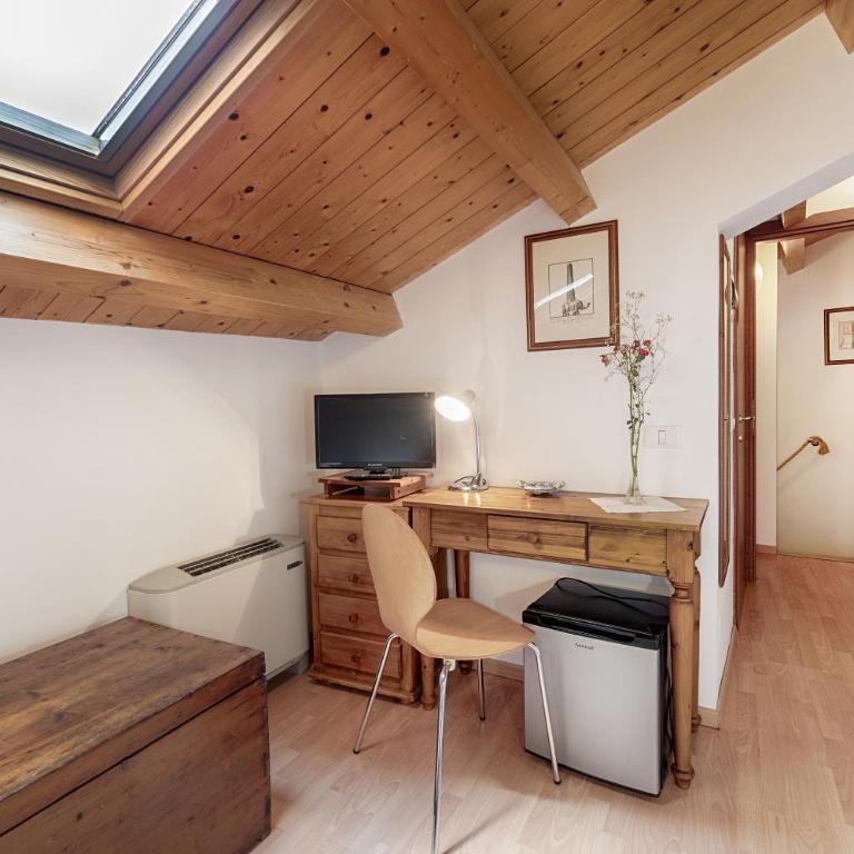 Locanda La Meridiana - Suite Duplex - 8