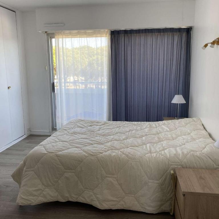 Appartement climatisé 3 pièces avec parking à Port Camargue - FR-1-250-83 - Apartment (4 Erwachsene) - 8