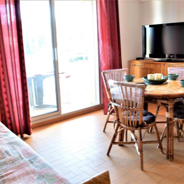 Appartement Climatisé 2P avec Parking, Proche Plage et Commerces à Cavalaire - FR-1-226B-99 - Apartment (4 Adults) - 12