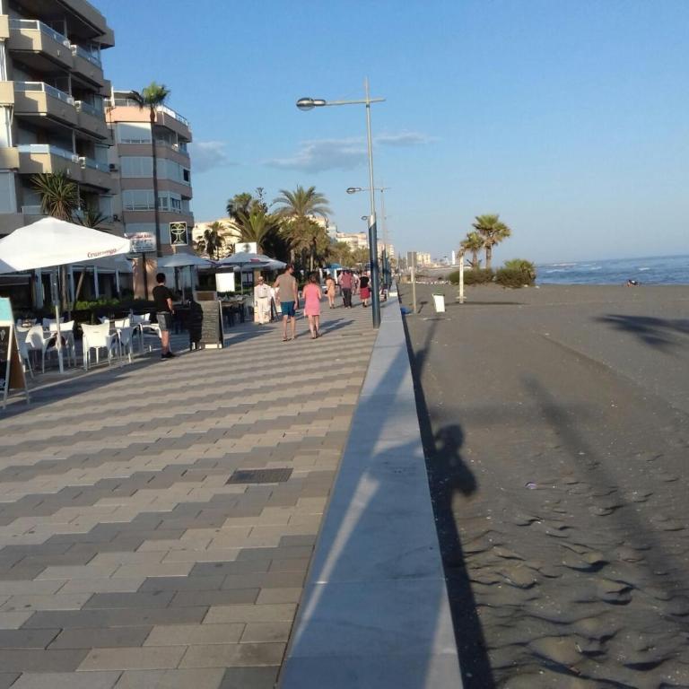 Torrox-Costa Playa - Apartamento de 2 dormitorios - 2