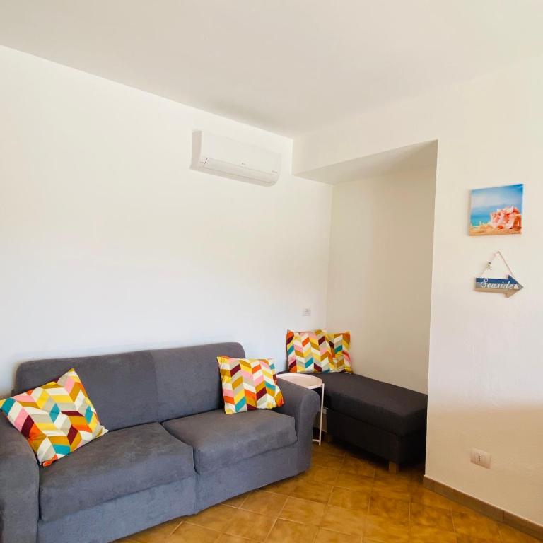 Coral Beach Apartment- Steps from Sea, AC & WIFI - Appartamento con 1 Camera da Letto - 9