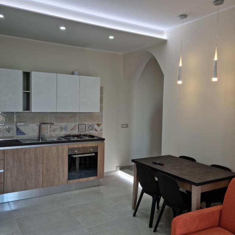 Casa Sofia - Appartamento con 2 Camere da Letto - 1