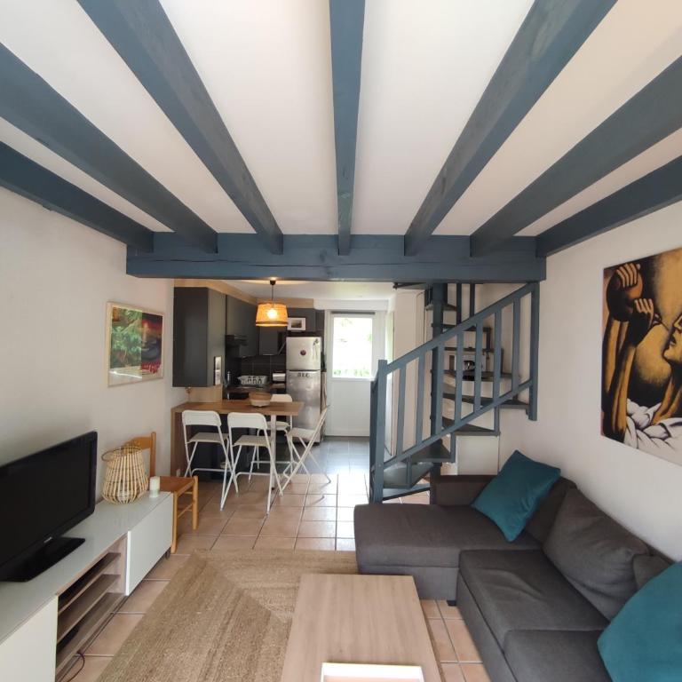 Petit oasis avec piscine - Appartement 2 Chambres - 1