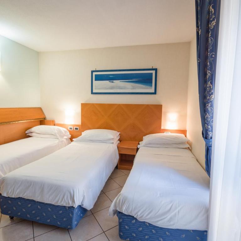 Hotel Centrale - Camera Tripla - 5