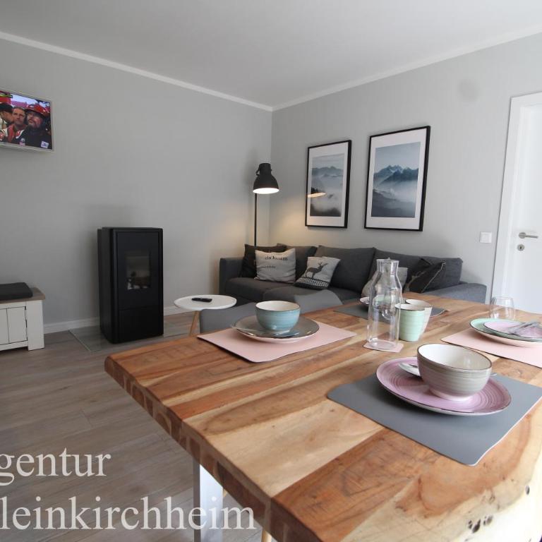 RMG Roses Apartments - Deluxe Apartment - 17