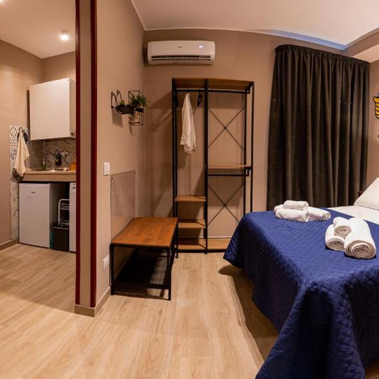 ASTARE Short Lets Bari Carrassi - One-Bedroom Apartment - 5