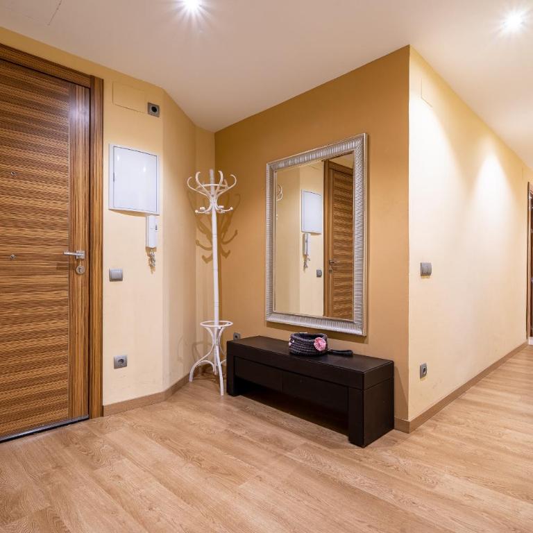 Hauzify I Apartament Sant Roc - Apartamento de 3 dormitorios - 7