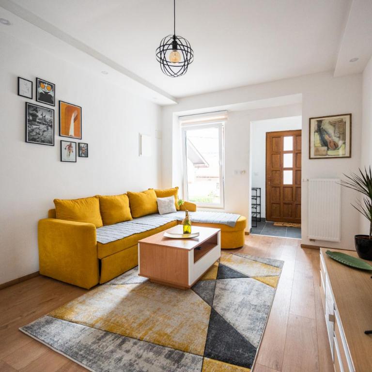 Modern Studio Apartment in the Old Town - Studio - 16