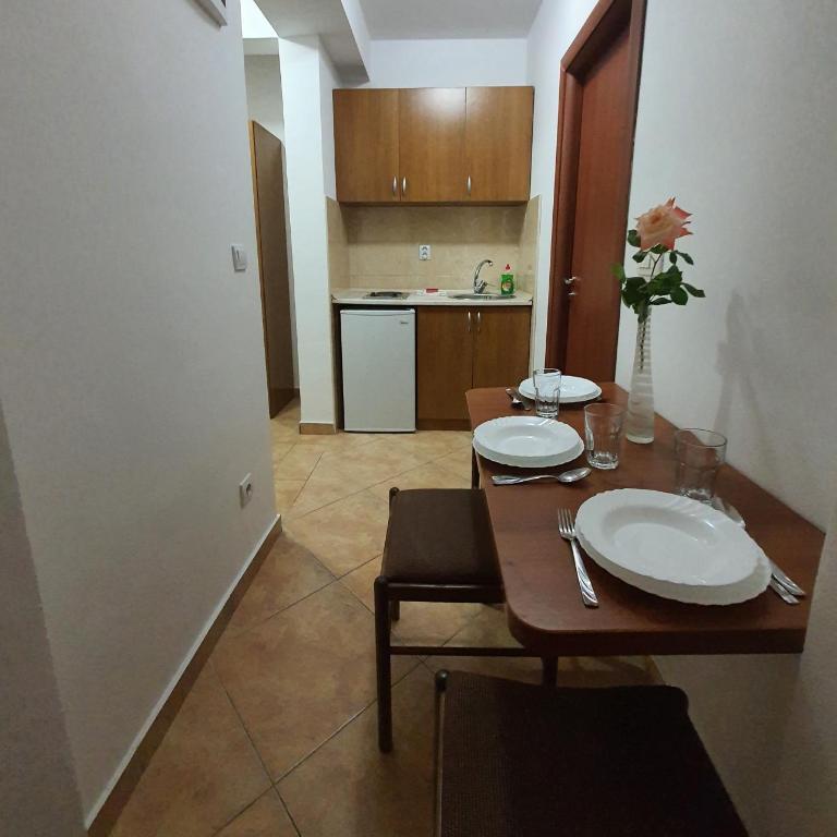 Apartmani Matković - Studio-Apartment - 7