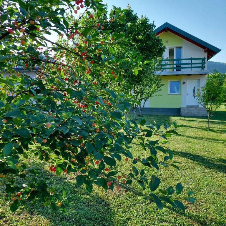 La Reina Una - Two-Bedroom House - 8