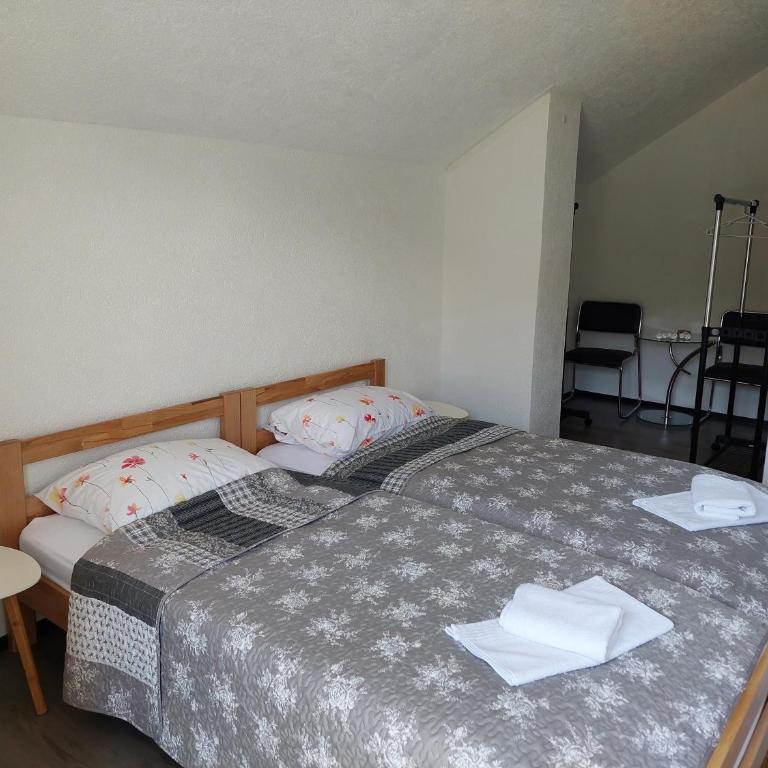La Reina Una - Two-Bedroom House - 19