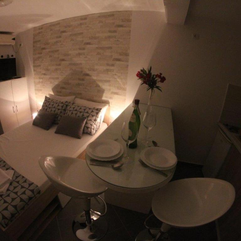 Apartmani Matković - Studio-Apartment - 1
