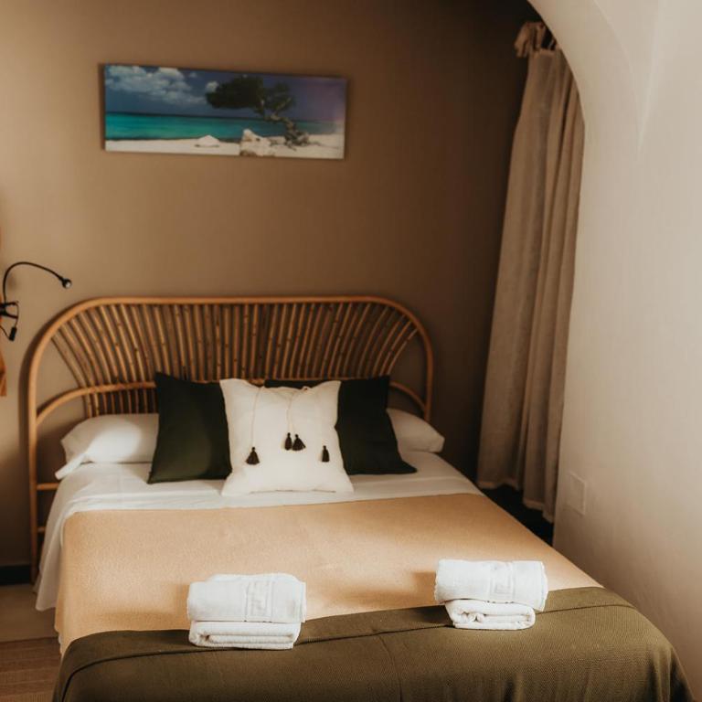 Hostal Africa - Habitación Individual con baño privado - 3