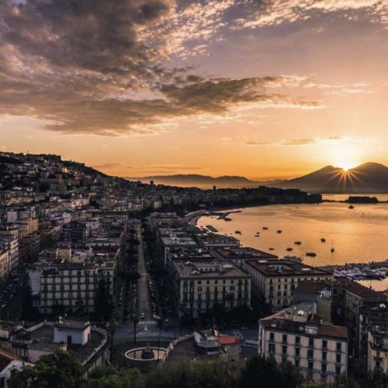 Home Sweet Home Bella Napoli - Apartment - 75