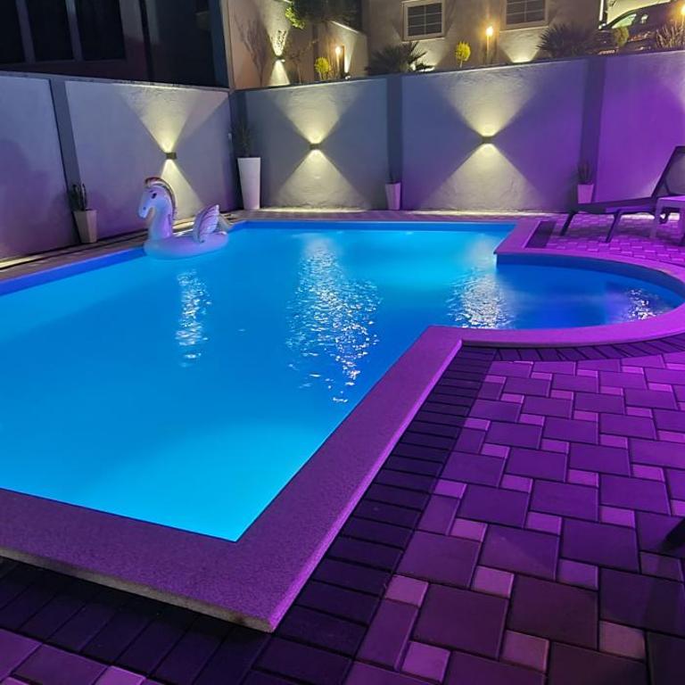 Villa Denis - One-Bedroom Villa - 3