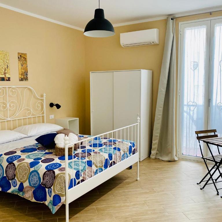 Pindemonte Suites - Camera Matrimoniale - 4