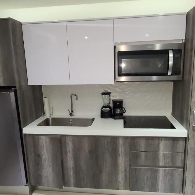 5TH Avenue Aparment - One-Bedroom Apartment - 12