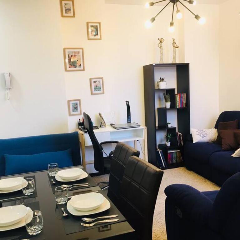 Lujoso Apartamento Nuevo, cerca de todo, moderno 100% amoblado con Netflix, Parqueo gratuito y WIFI. LUXURY - Apartamento de 1 dormitorio - 21