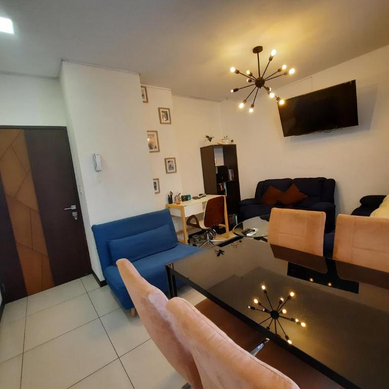 Lujoso Apartamento Nuevo, cerca de todo, moderno 100% amoblado con Netflix, Parqueo gratuito y WIFI. LUXURY - Apartamento de 1 dormitorio - 48