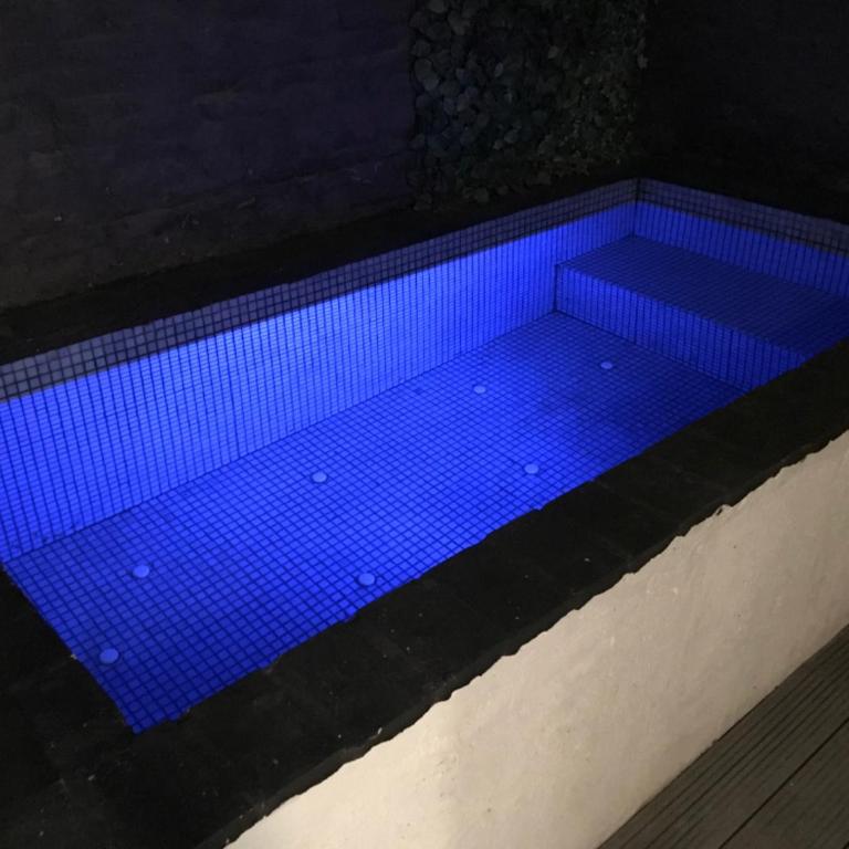 Pequeño Alojamiento con Mini Piscina - NO climatizada - Studio with Terrace - 13