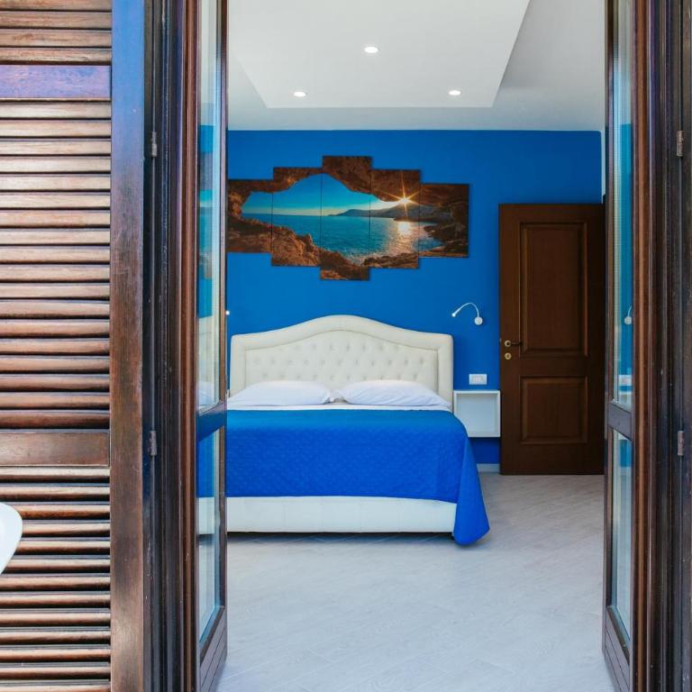 Emily's Home - One-Bedroom Apartment - 2