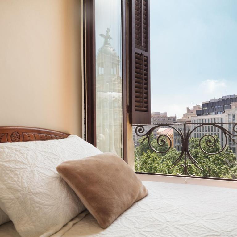 Hostal Oliva - Twin Room with City View - 4