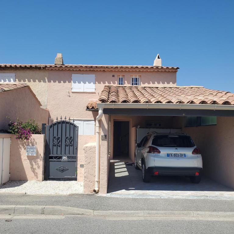 FREJUS Maison 3 chambres 100m2 Climatisee 6 Person - Maison 3 Chambres - 10