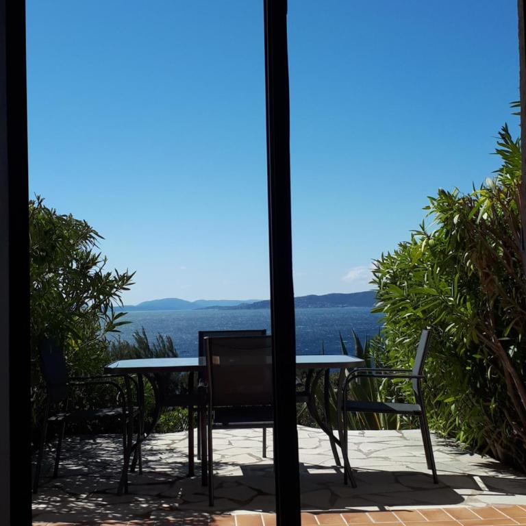 Duplex, vue panoramique sur la Méditerranée, piscine, garage - Appartamento con Vista Mare - 12