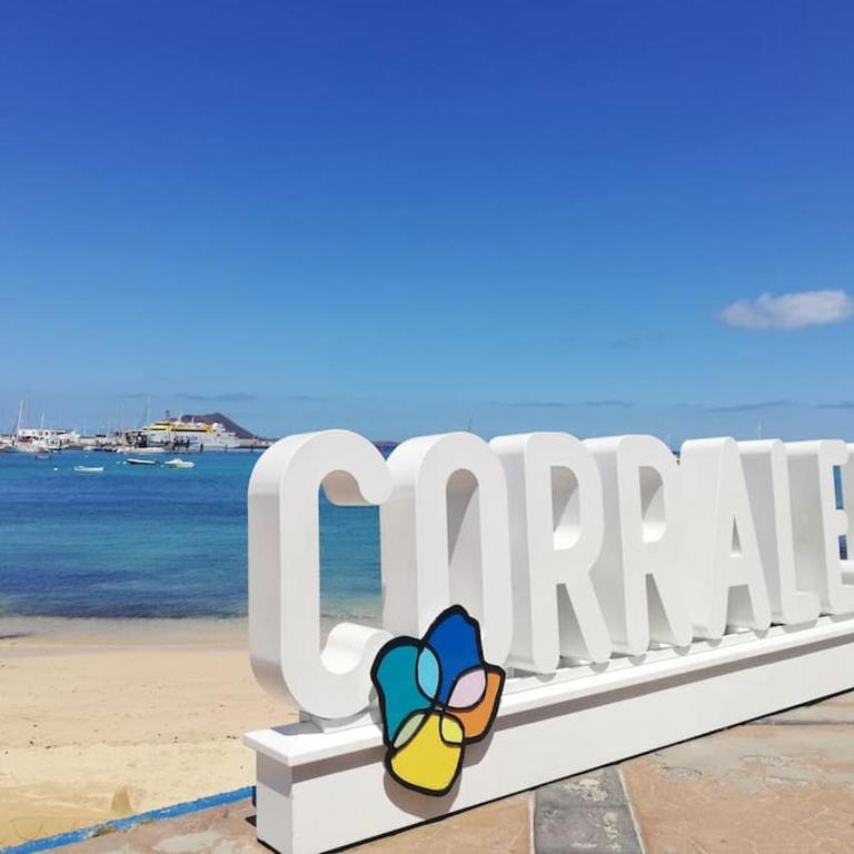 Blue Ocean Corralejo: Sunny terrace, pool, wifi - One-Bedroom Apartment - 21