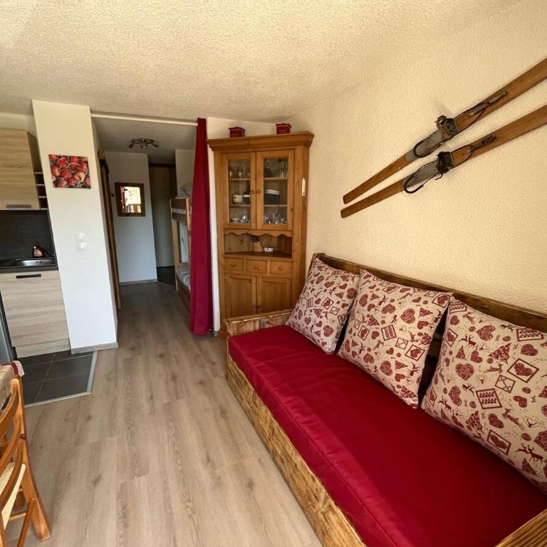 Grand Studio - Apartment with Mountain View - 1