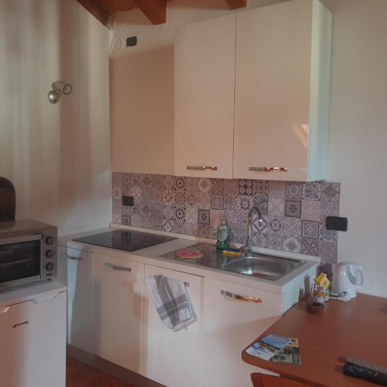 Mansarda Chanoux CIR n 0027 - Monolocale Familiare - 4