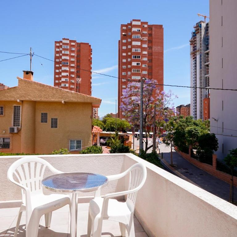 Casa MYA con terreno privado y parking compartido - a 800m de Playa Poniente - Casa con 1 dormitorio - 19