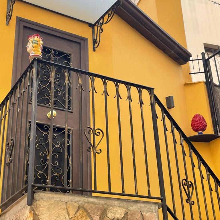 Casa vacanze donna Pina - Two-Bedroom House - 8