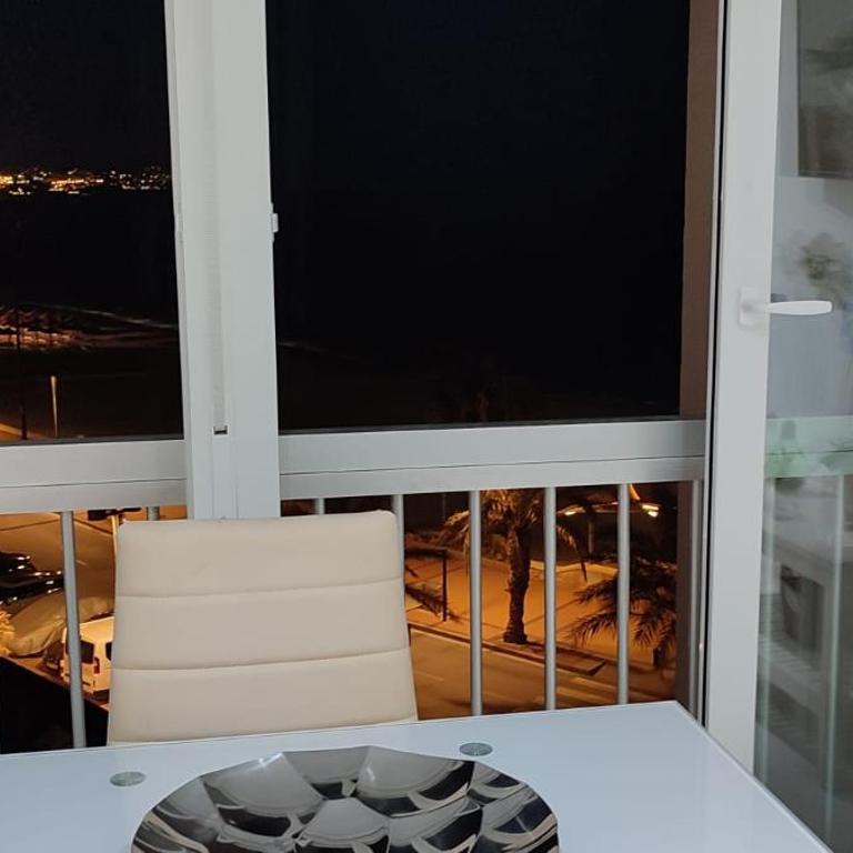 TURISSTIKO Playa Carvajal - Estudio con vistas al mar - 24