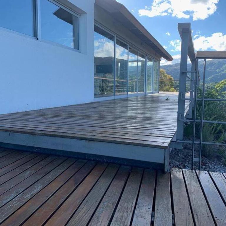 La Cumbrecita ,Casona super Lujo . - Chalet de 3 dormitorios - 7