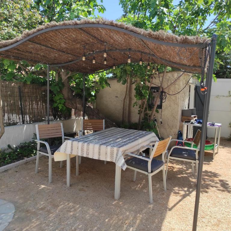 Maison avec jardin à 5 minutes à pied des plages - Casa de 2 dormitorios - 5