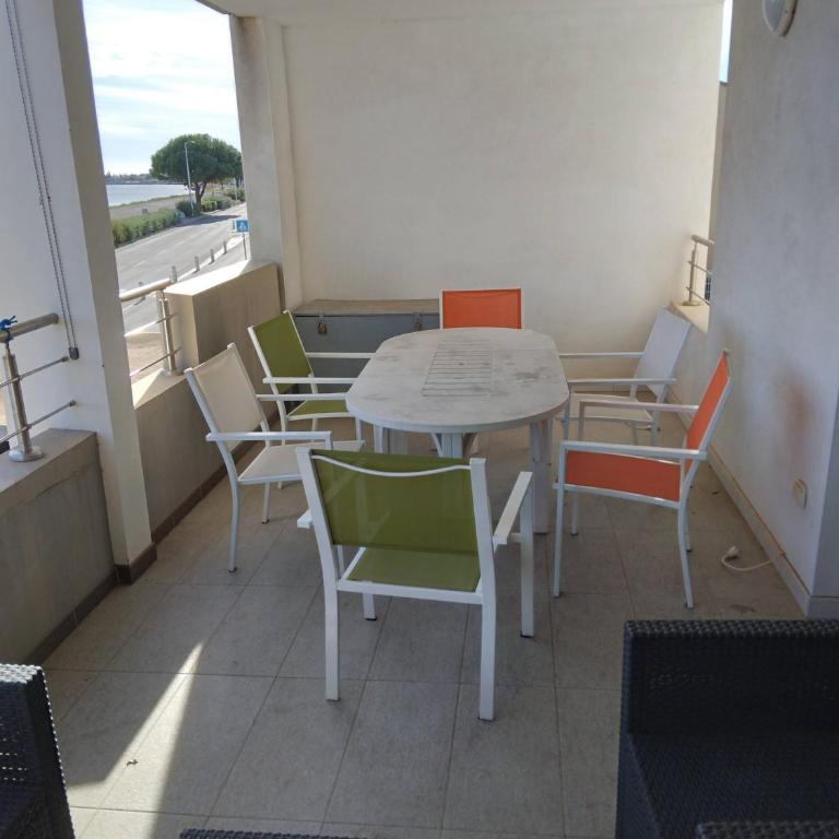 Appartement F3 en bordure de l étang de thau - Appartamento con 2 Camere da Letto - 7