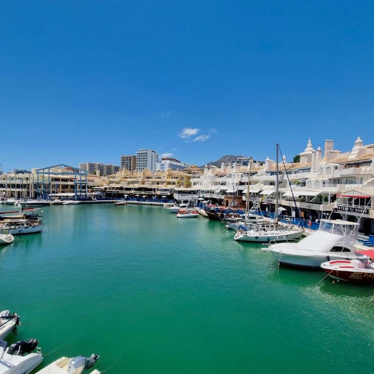 G&G Isla Marina Puerto - Two-Bedroom Apartment - 4