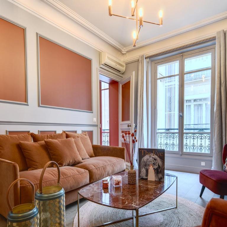 The Lord Byron Suite - Deluxe Apartment - 1