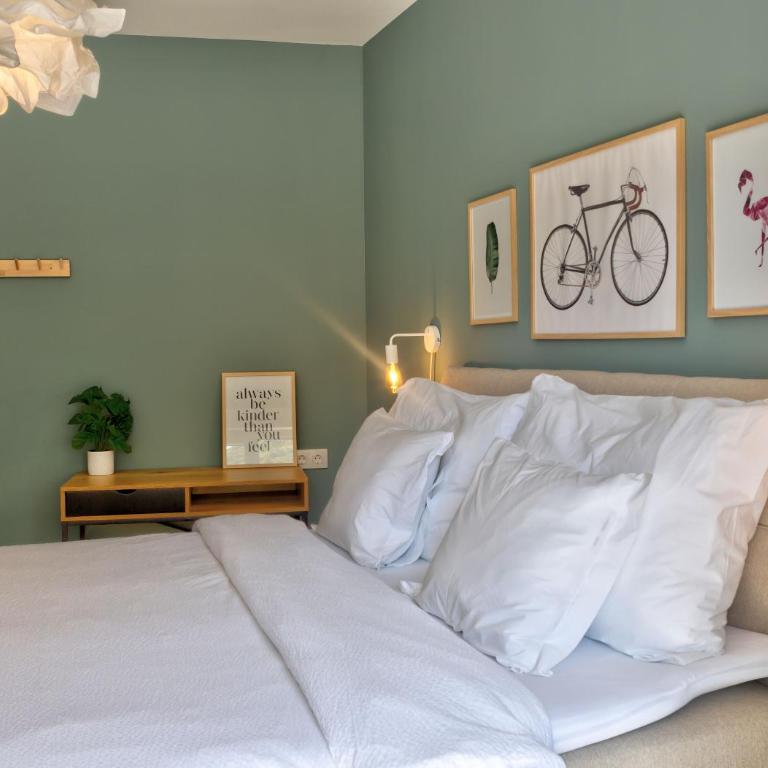 Villa Amaleo - Deluxe Double Room with Balcony and Sea View - 10