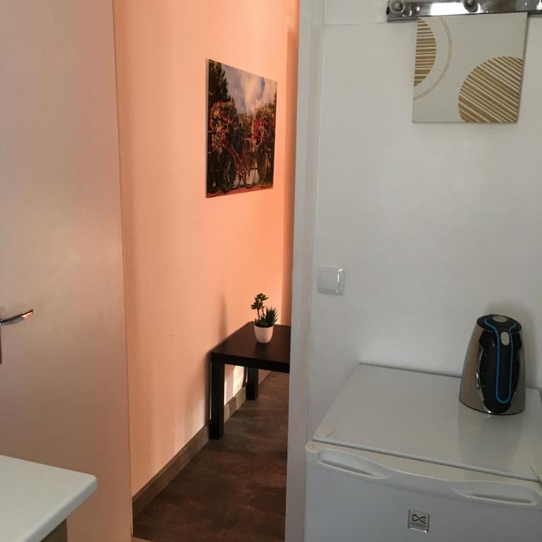 Hotel Roc de St Miquel & Apartment - Habitación Triple Confort con ducha - 12