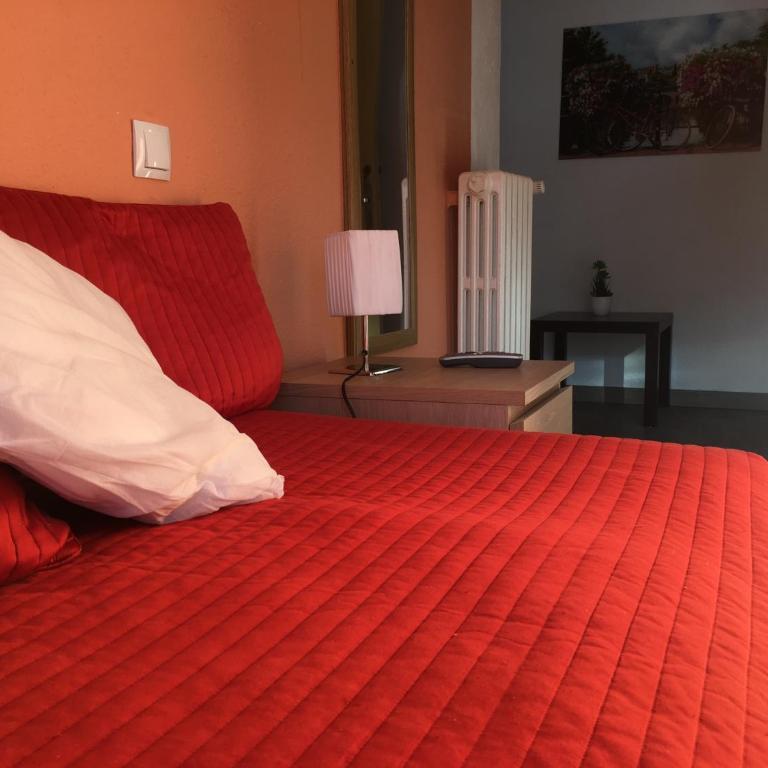 Hotel Roc de St Miquel & Apartment - Habitación Triple Confort con ducha - 9