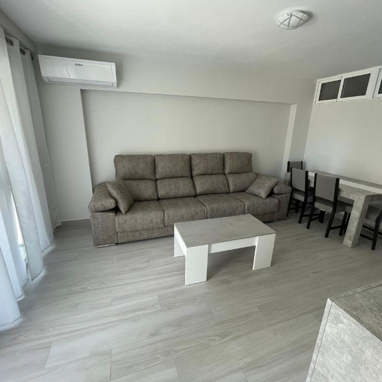 Precioso apartamento de lujo en cullera - Three-Bedroom Apartment - 15