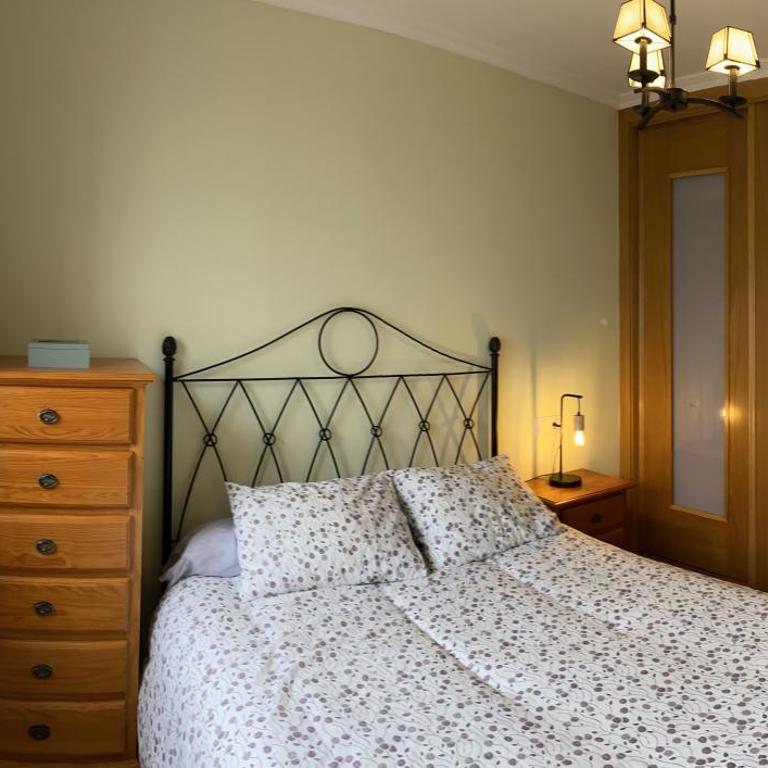 PISO DAPONTE - Two-Bedroom Apartment - 16