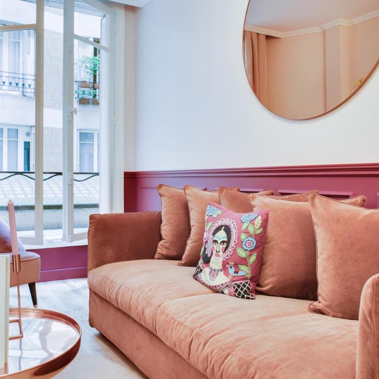 Miss Marguerite Suite - One-Bedroom Apartment - 26