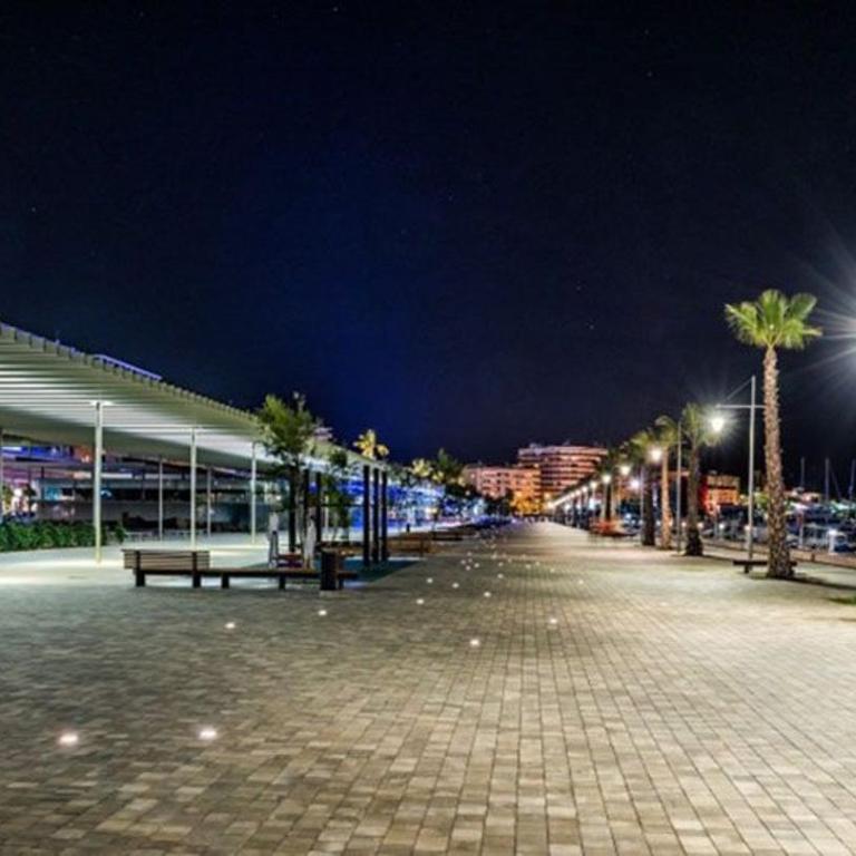 Apartamento en Santa Pola frente al mar con ascensor - Apartamento de 2 dormitorios - 35