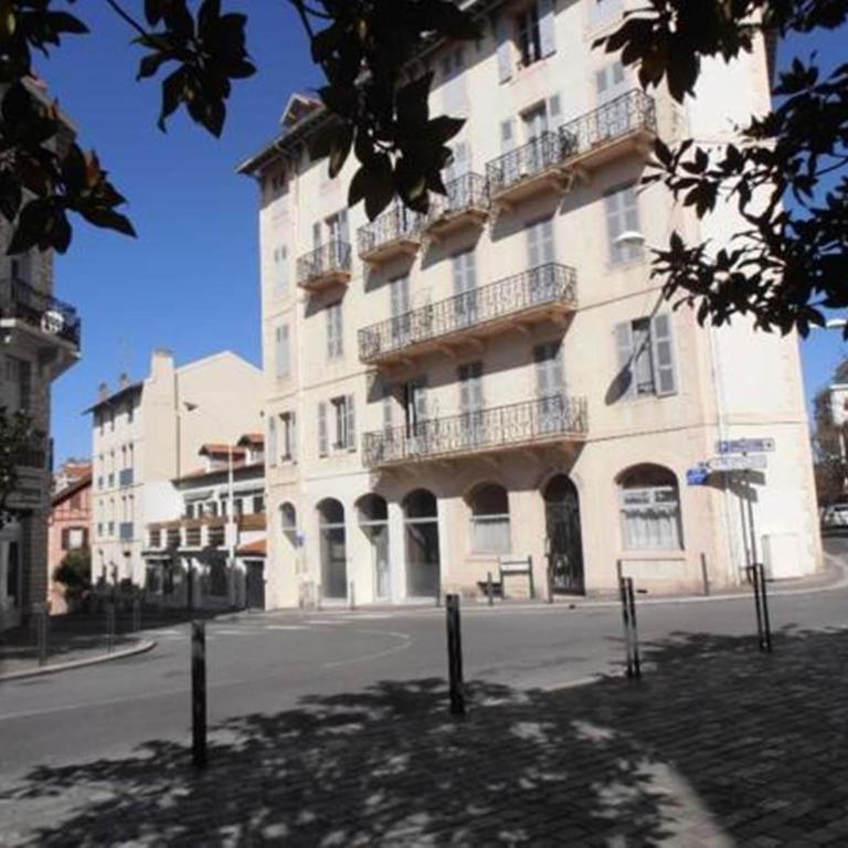 Biarritz's Centre Studio - Studio Apartment - 19